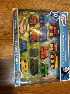 Thomas & Friends Sodor Steamies 10-Piece Mini Train Set - Multicolor